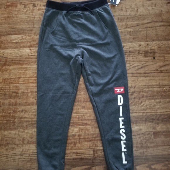 diesel joggers womens
